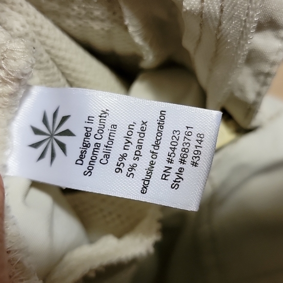 Nwot Athleta 3pc lot - Picture 9 of 16